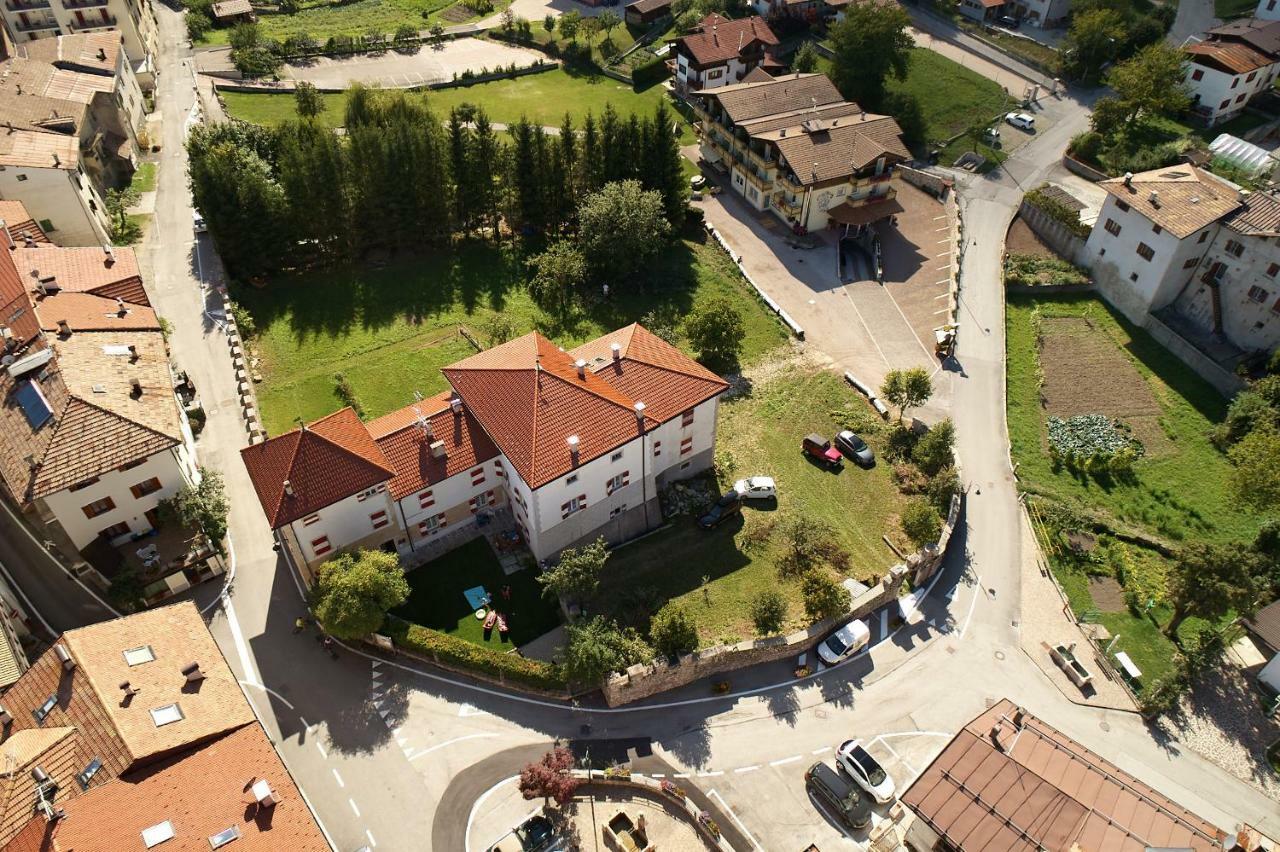 Апартаменти Castello Fai Фай-делла-Паганелла Екстер'єр фото