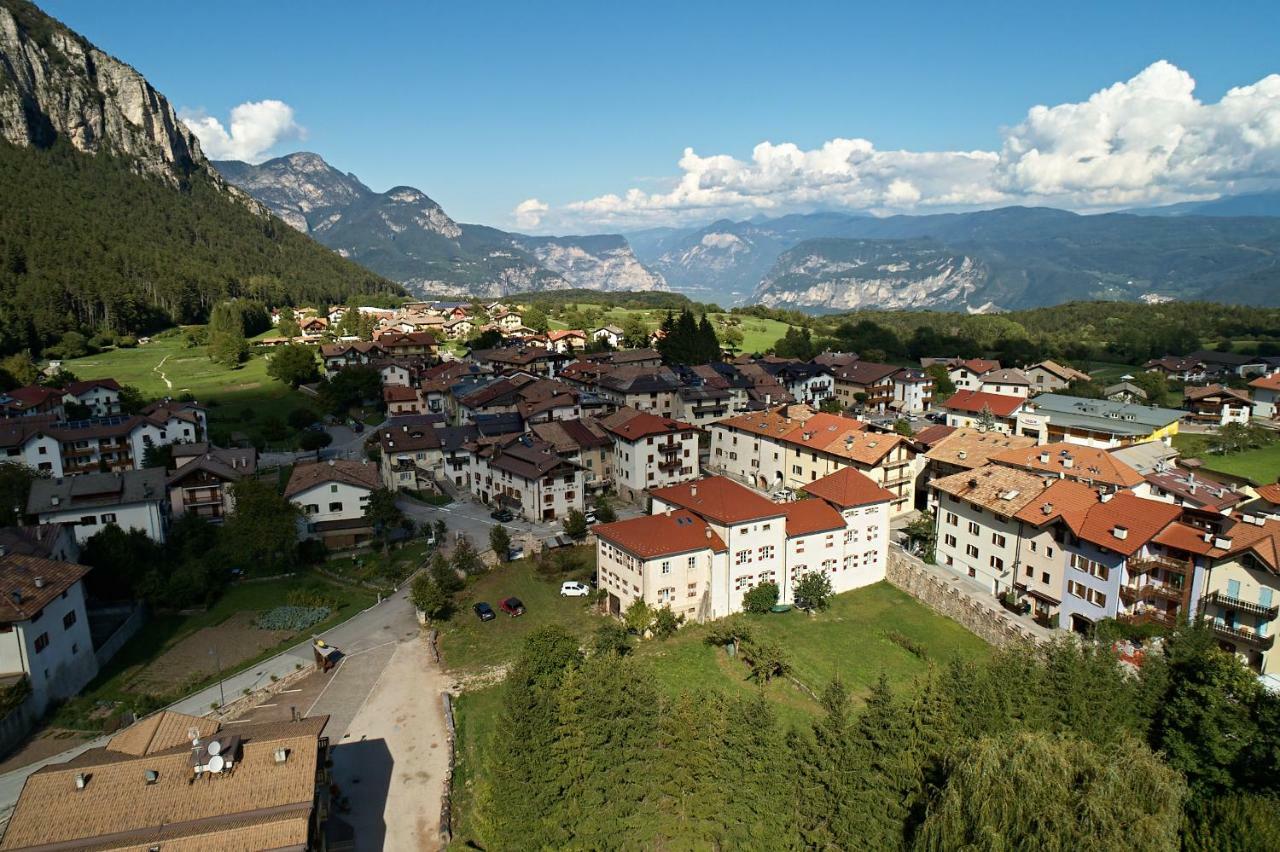 Апартаменти Castello Fai Фай-делла-Паганелла Екстер'єр фото